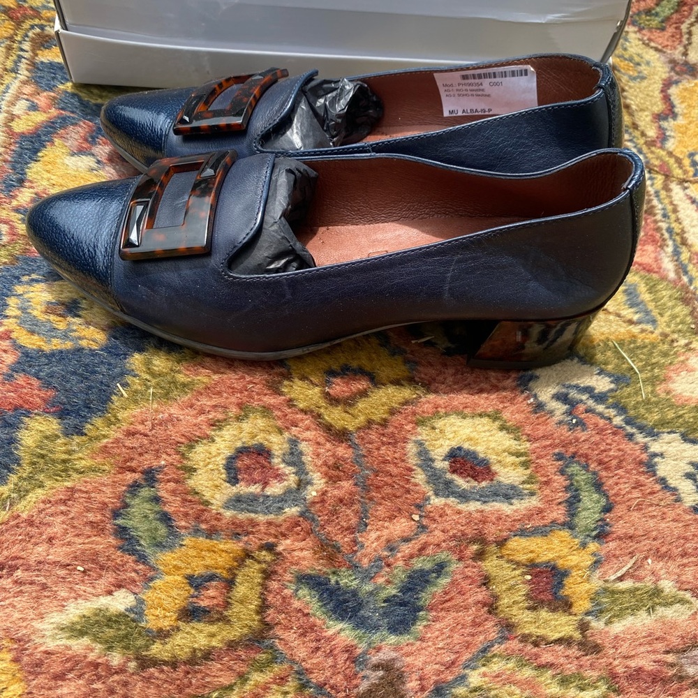 Hispanitas Navy Loafers with Tortoise Accents